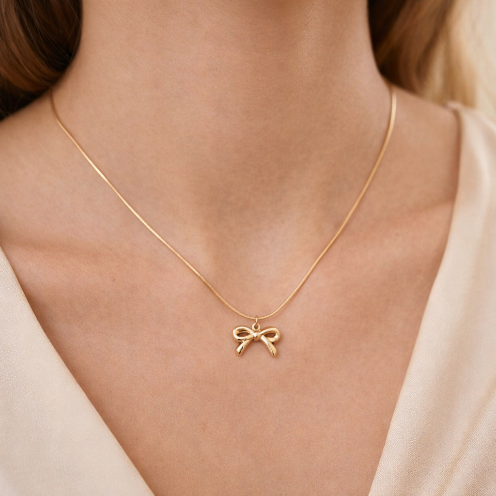 Bow Pendent