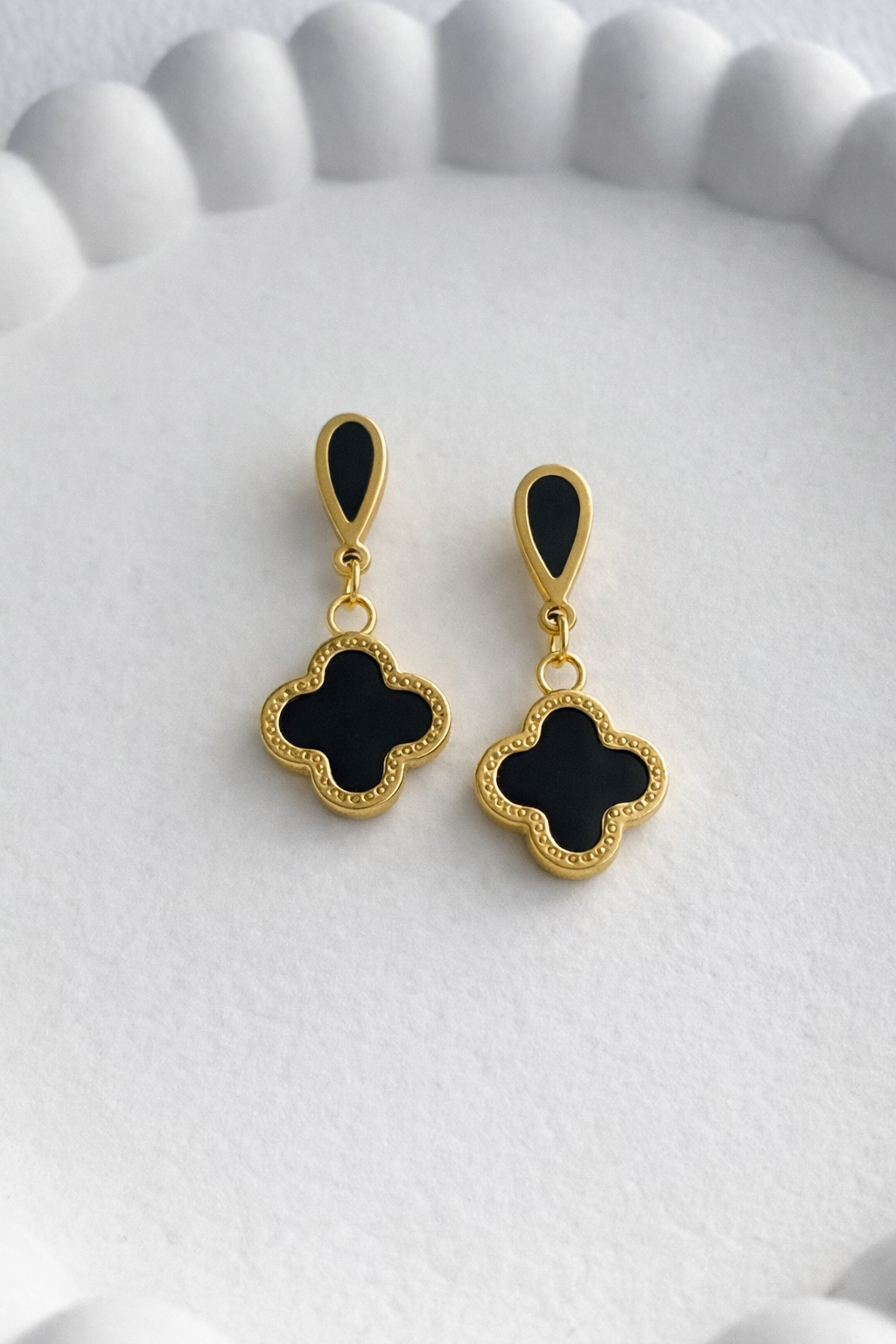 Clover Hanging Earring