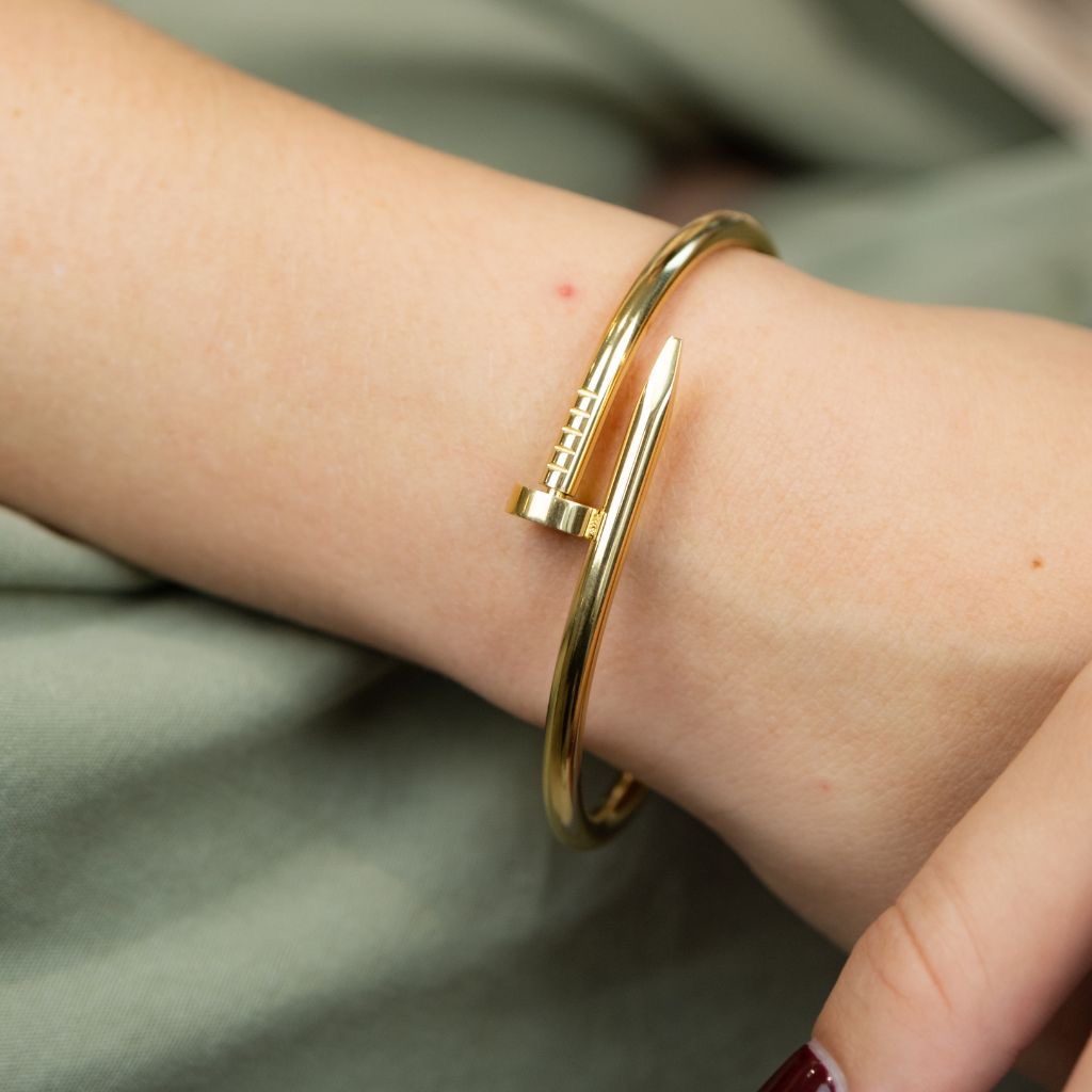 Nail bracelet