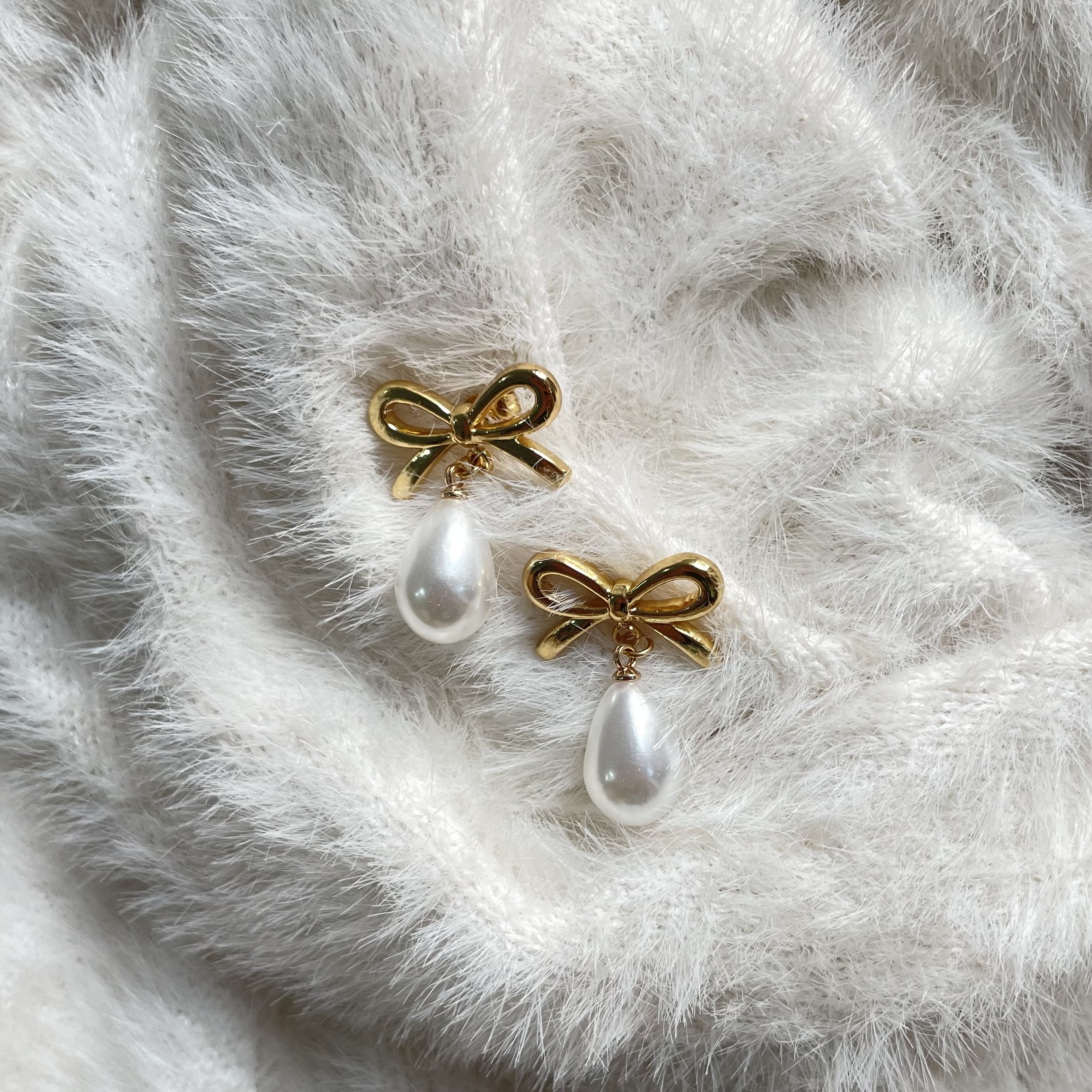 Korean Bow Earring