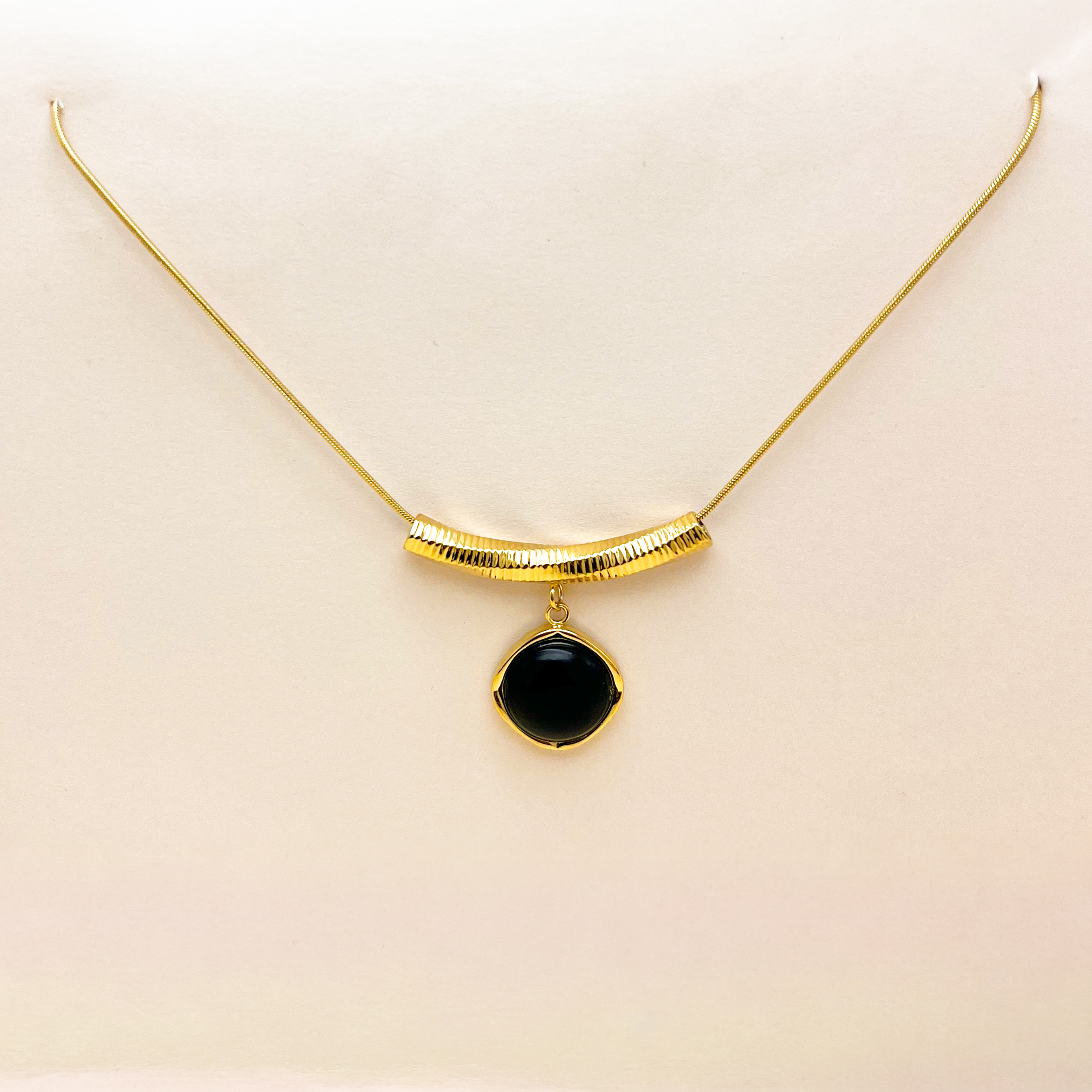 Eclipse Pendant